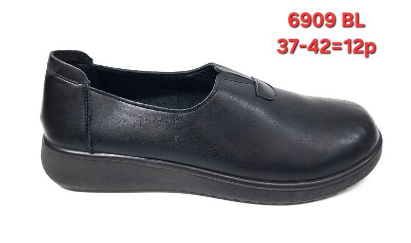 Półbuty damskie Roz 37-42/ 12 par